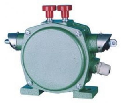 點(diǎn)擊查看詳細(xì)信息<br>標(biāo)題：KLB-T-S雙向平衡拉繩開(kāi)關(guān)15 閱讀次數(shù)：2015