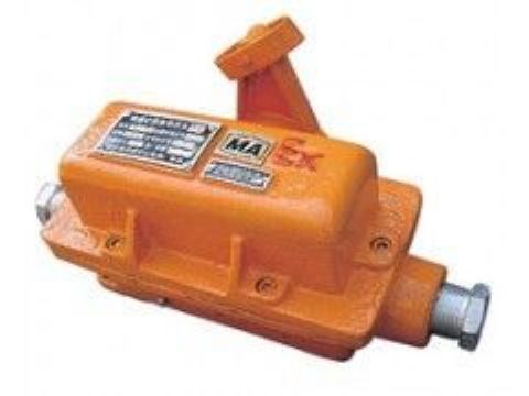 點(diǎn)擊查看詳細(xì)信息<br>標(biāo)題： KHJ-12／0.5型急停開關(guān) 閱讀次數(shù)：2483