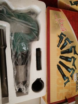 點擊查看詳細信息<br>標題：c6b氣鏟 閱讀次數(shù)：2449