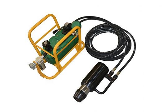 點(diǎn)擊查看詳細(xì)信息<br>標(biāo)題：MQ22-350/57礦用錨索張拉機(jī)具 閱讀次數(shù)：1466